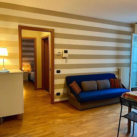 Bergamo Bilocale Nuovo In Centro 4 Posti Letto Apartment Bagian luar foto